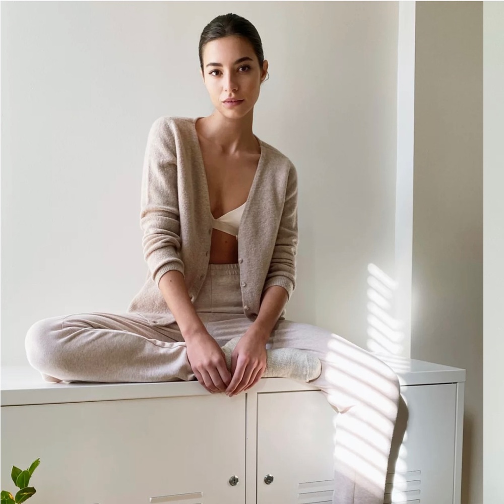 The Sold Out Group by Babaton New Lounge Cardigan. Size Medium